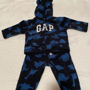 Baby Gap OutFits Sz 3-6mo